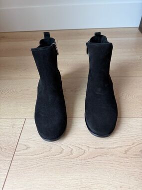 La CANADIENNE Black Suede Ankle Booties with Side Zip